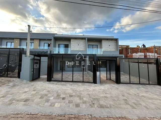 Sobrado com 3 dormitórios