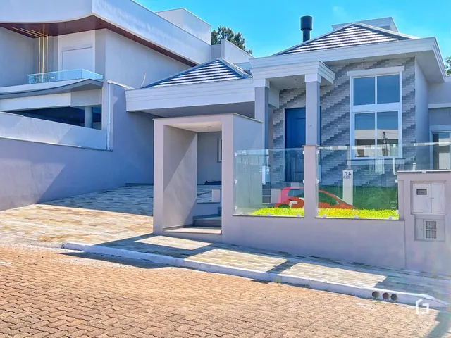 Fachada de uma residência moderna em Lajeado, Brasil.