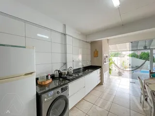 Casa com 4 dormitórios, foto 8