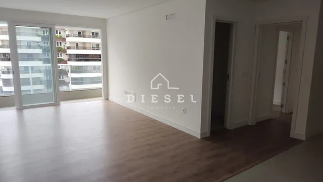 Apartamento com 2 dormitórios, foto 2