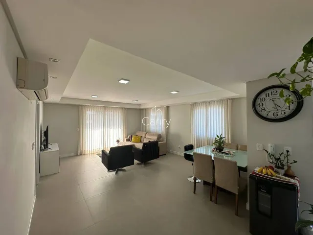 Apartamento com 3 dormitórios