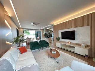 Casa com 4 dormitórios, foto 4