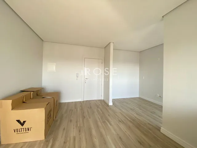 Apartamento com 2 dormitórios, foto 3