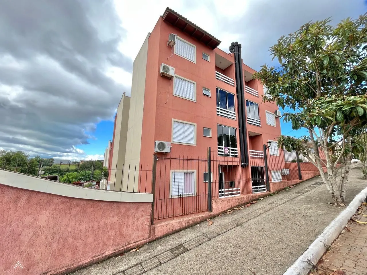 Apartamento com 3 dormitórios, foto 1