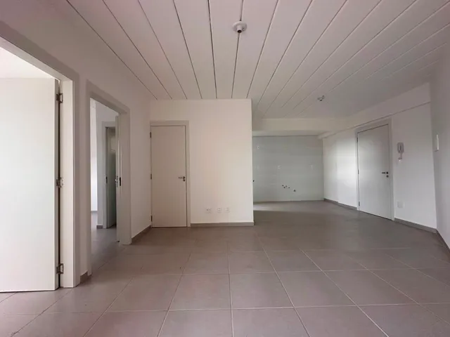 Apartamento com 2 dormitórios, foto 2