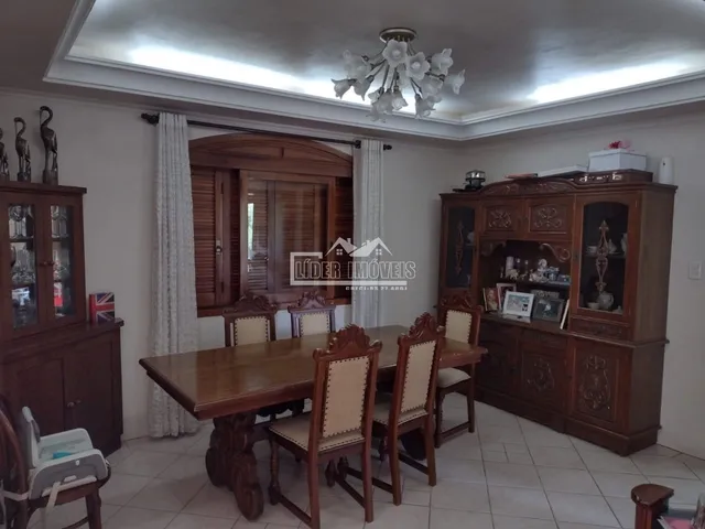 Casa com 4 dormitórios, foto 2