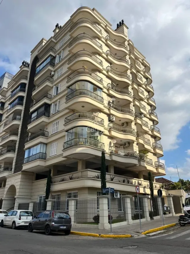 Apartamento com 4 dormitórios