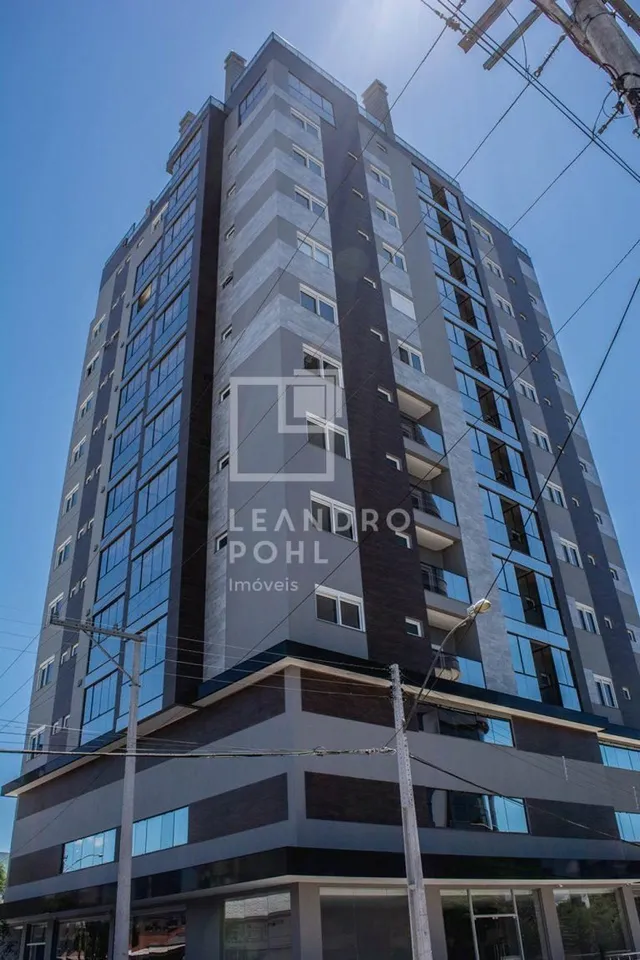 Apartamento com 3 dormitórios