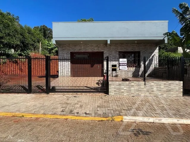 Casa com 2 dormitórios