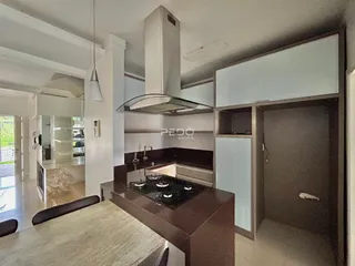 Interior da cozinha de um imóvel em Lajeado, Brasil.