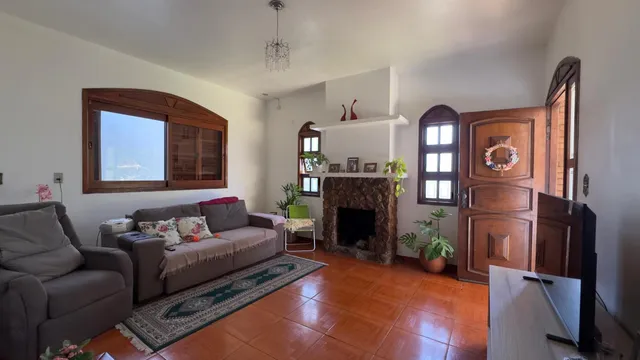 Casa com 5 dormitórios, foto 3