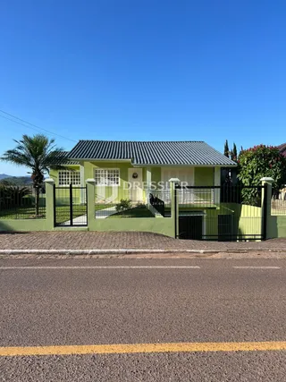 Casa com 3 dormitórios, foto 1