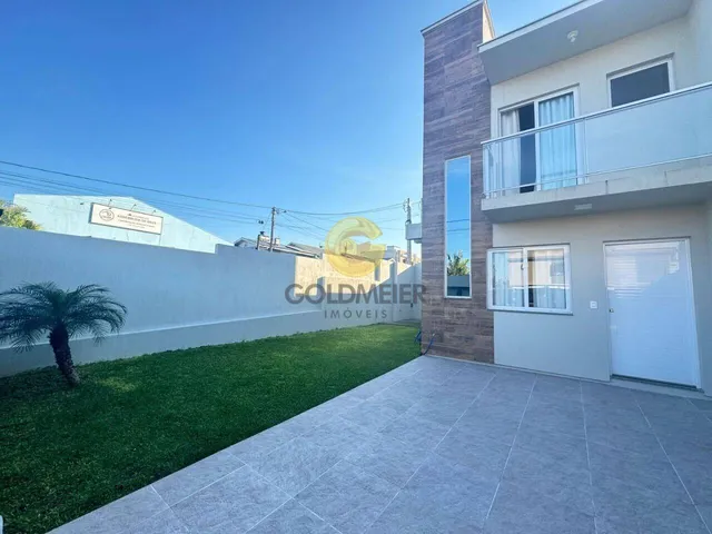 Sobrado com 2 dormitórios