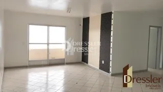 Apartamento com 3 dormitórios, foto 4