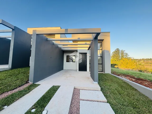 Casa geminada com 2 dormitórios