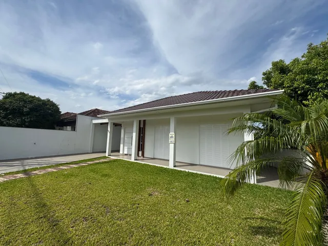 Casa com 4 dormitórios, foto 2