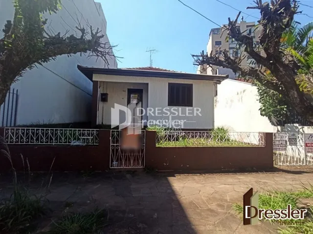 Fachada de uma residência em Lajeado, Brasil.