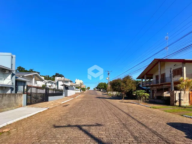 Vista da rua residencial em Lajeado, Brasil.