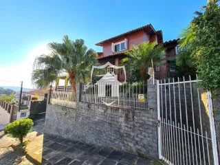 Casa com 4 dormitórios, foto 2