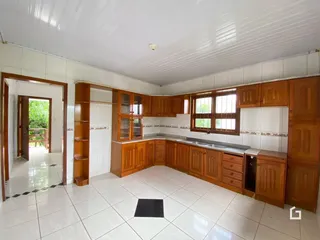 Casa com 4 dormitórios, foto 5