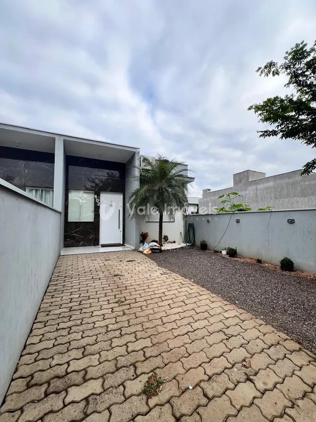 Casa geminada com 2 dormitórios, foto 1