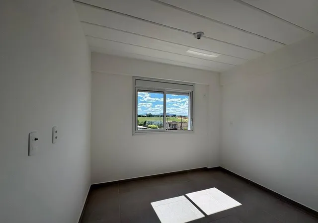 Apartamento com 2 dormitórios, foto 4
