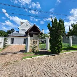 Casa com 4 dormitórios, foto 2