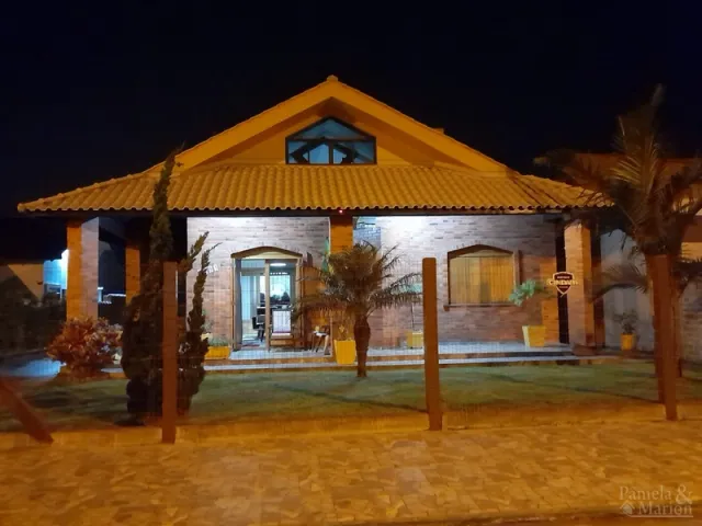 Casa com 3 dormitórios