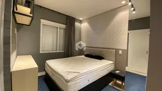 Apartamento com 2 dormitórios, foto 9
