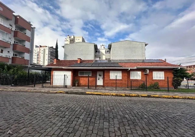 Casa com 3 dormitórios