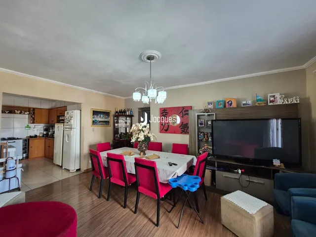 Casa com 4 dormitórios, foto 4