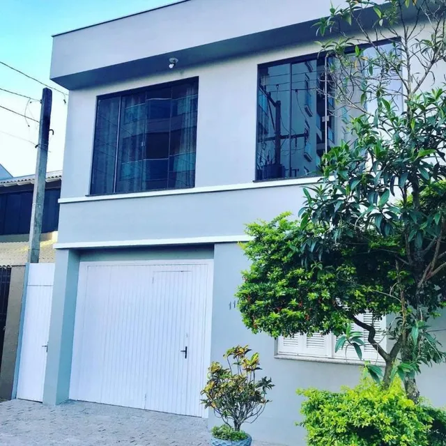 Casa com 3 dormitórios
