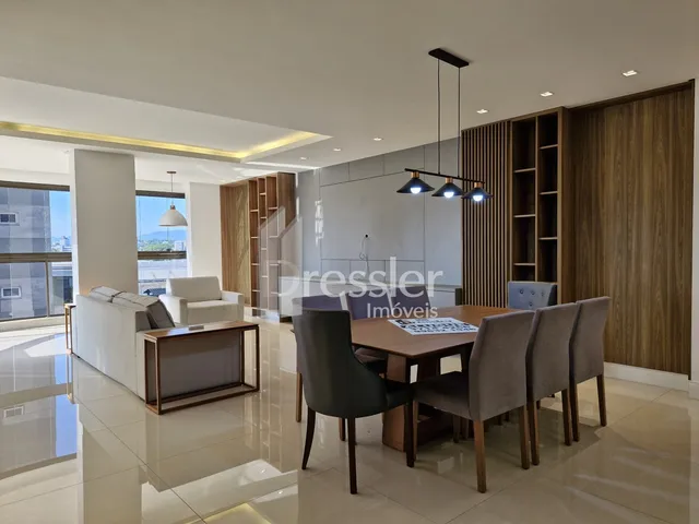 Apartamento com 3 dormitórios, foto 2