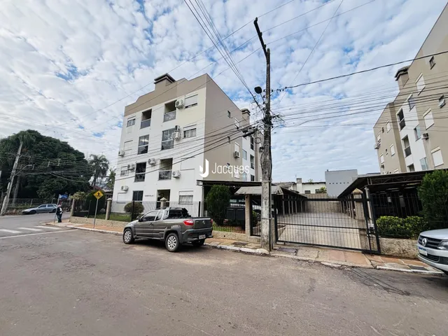 Fachada de um prédio residencial em Lajeado, Brasil.
