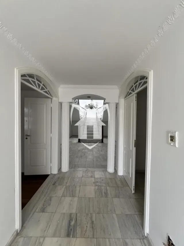 Casa com 5 dormitórios, foto 4