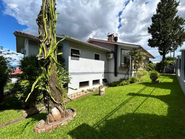 Casa com 5 dormitórios, foto 3