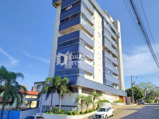 Fachada de um prédio residencial em Lajeado, Brasil.