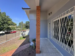 Casa com 5 dormitórios, foto 4