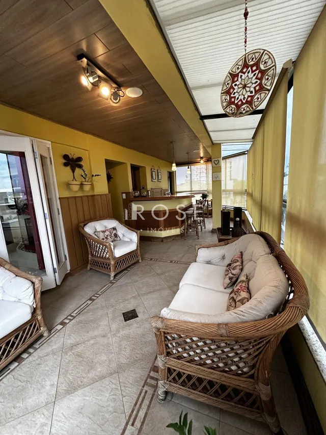 Apartamento com 3 dormitórios