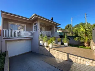 Casa com 3 dormitórios, foto 1