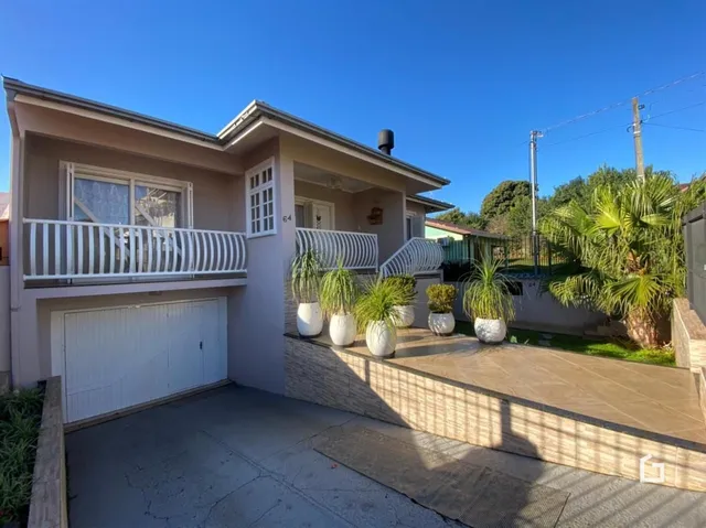 Casa com 3 dormitórios