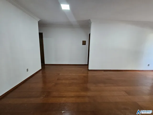 Apartamento com 3 dormitórios, foto 3