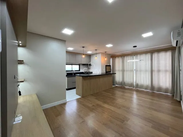 Apartamento com 2 dormitórios