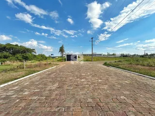 Vista da entrada de uma propriedade em Lajeado, Brasil.