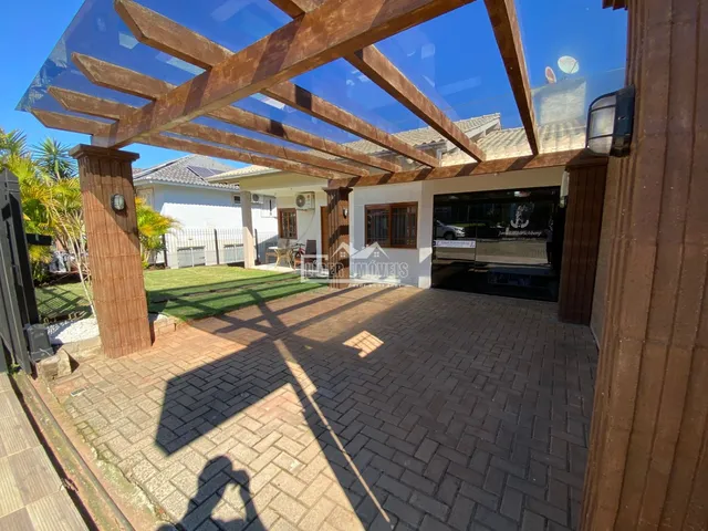 Casa com 3 dormitórios