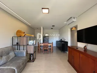 Apartamento com 2 dormitórios, foto 2