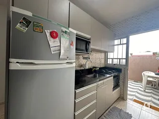 Foto da cozinha de um imóvel em Lajeado, Brasil.