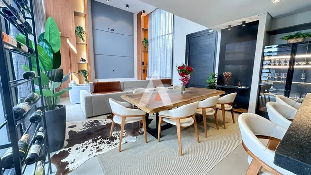 Casa com 4 dormitórios, foto 4