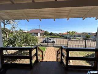 Casa com 3 dormitórios, foto 2
