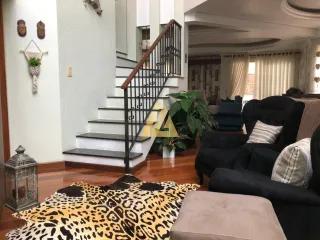 Casa com 4 dormitórios, foto 2